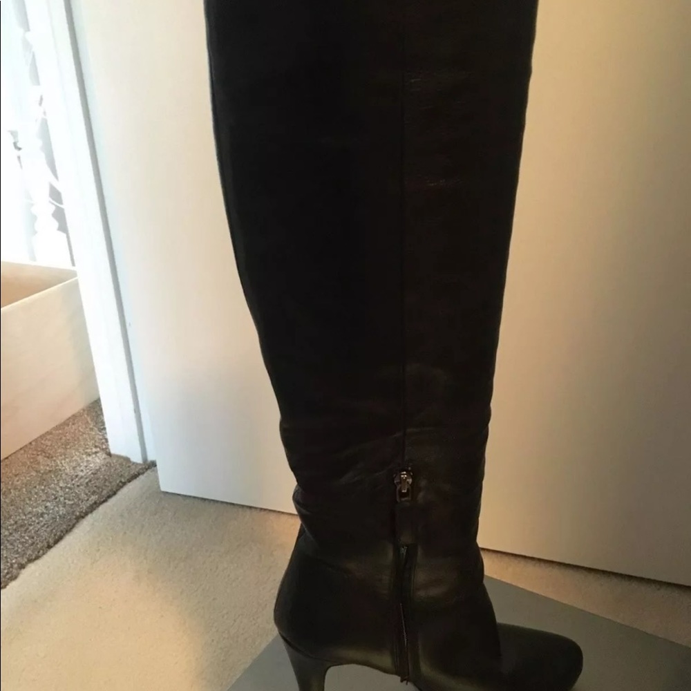 Prada heels boots size 39 color black - Picture 5 of 8